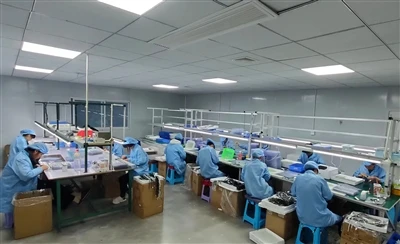 Komposisi Modul Paparan LCD Aksara